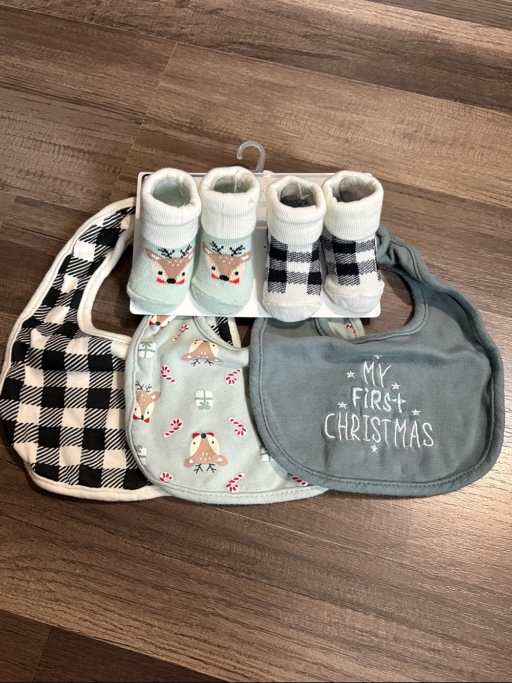 14 Piece Lot Baby Size 3-6 months Fall Winter Holiday Christmas Outfits - Picture 10 of 11